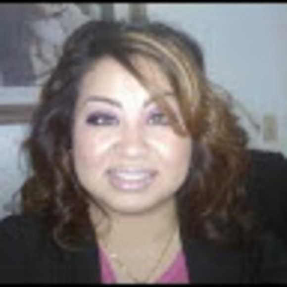 Meet your Posher, Rosanna - Picture 1 of 1